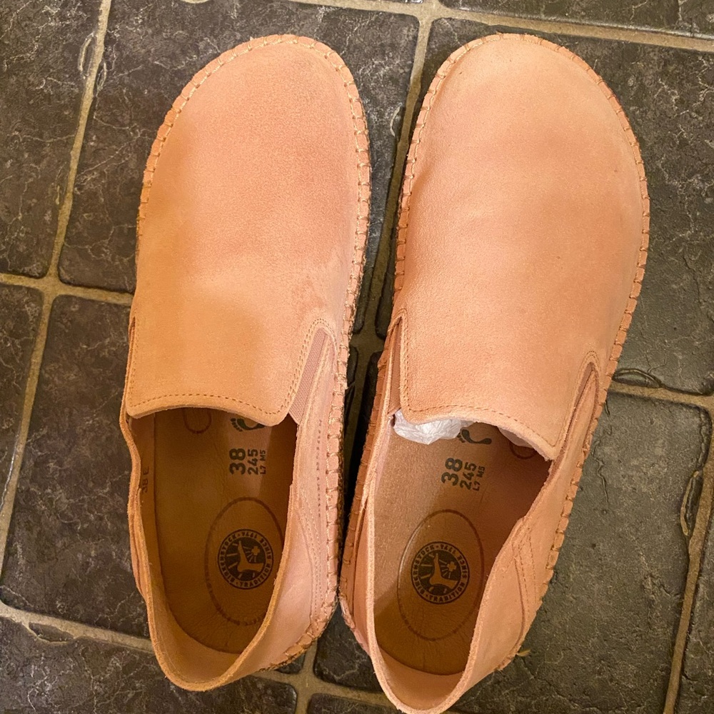 Pink suede Birkenstock loafers 7.5 regular